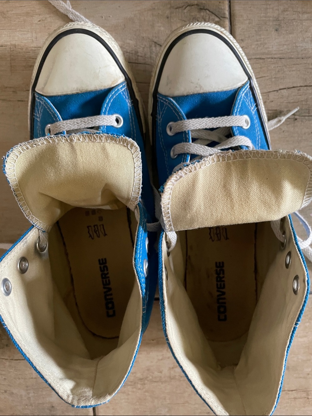 Converse High Top Sneakers - Bright Blue with White - men’s 8 women’s 10 - Picture 2 of 3